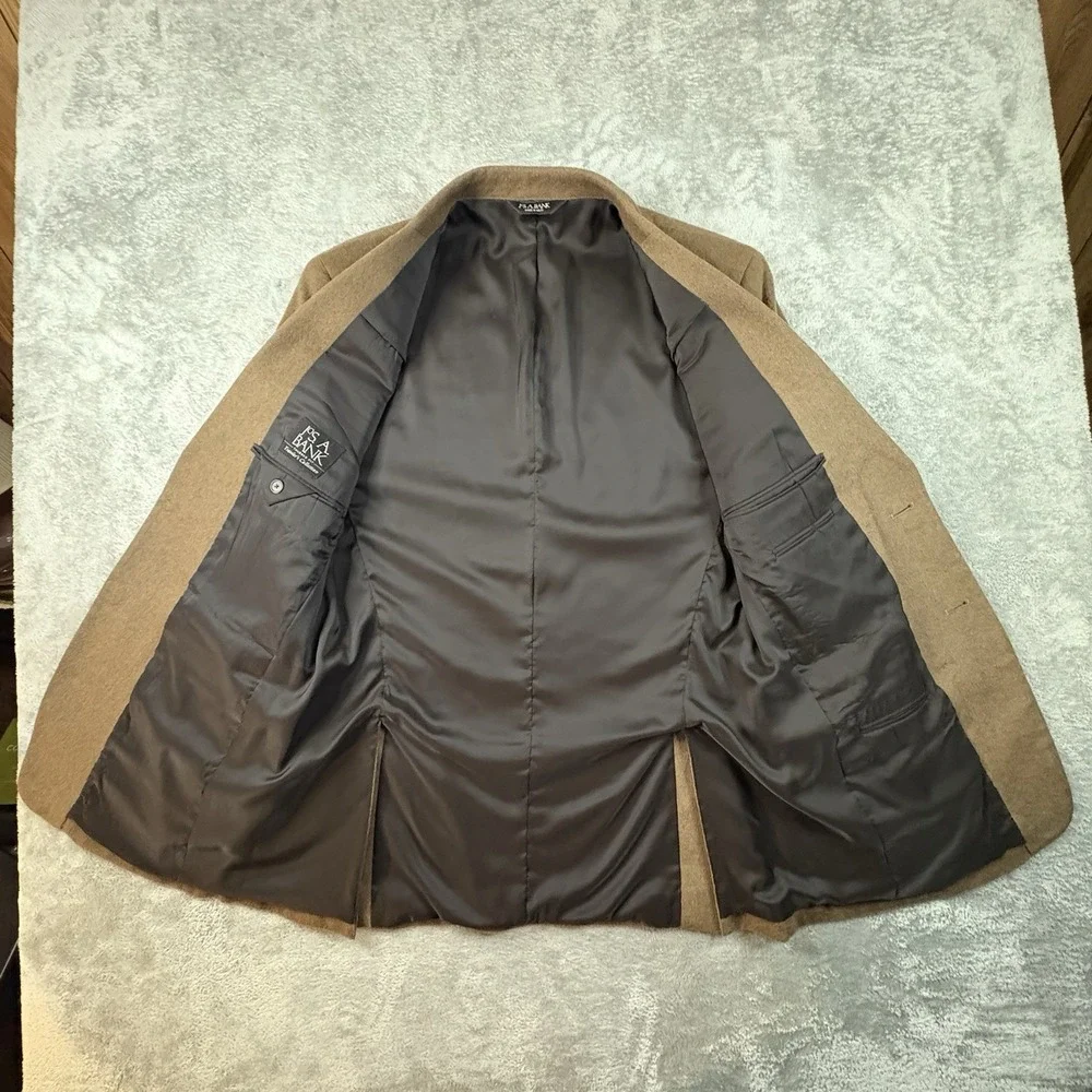 Jos A Bank Men's 42L (~44.5L) Brown 100% Camel Hair Traveler's Collection Blazer